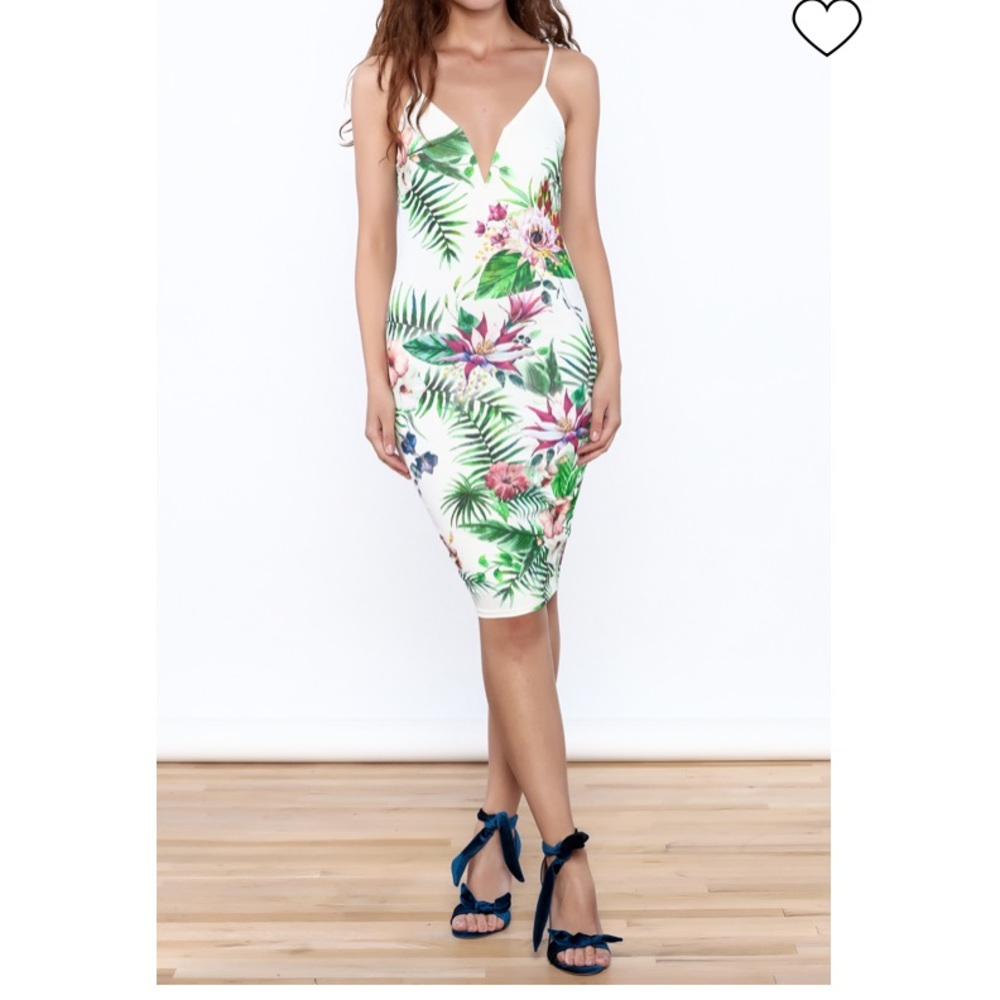 Cute White Floral Cocktail Dress